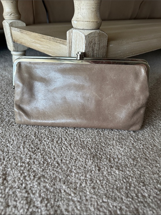 Hobo international Handbags - Hobo Lauren clutch wallet.